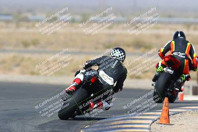 media/Apr-10-2022-SoCal Trackdays (Sun) [[f104b12566]]/Turn 11 Backside (945am)/